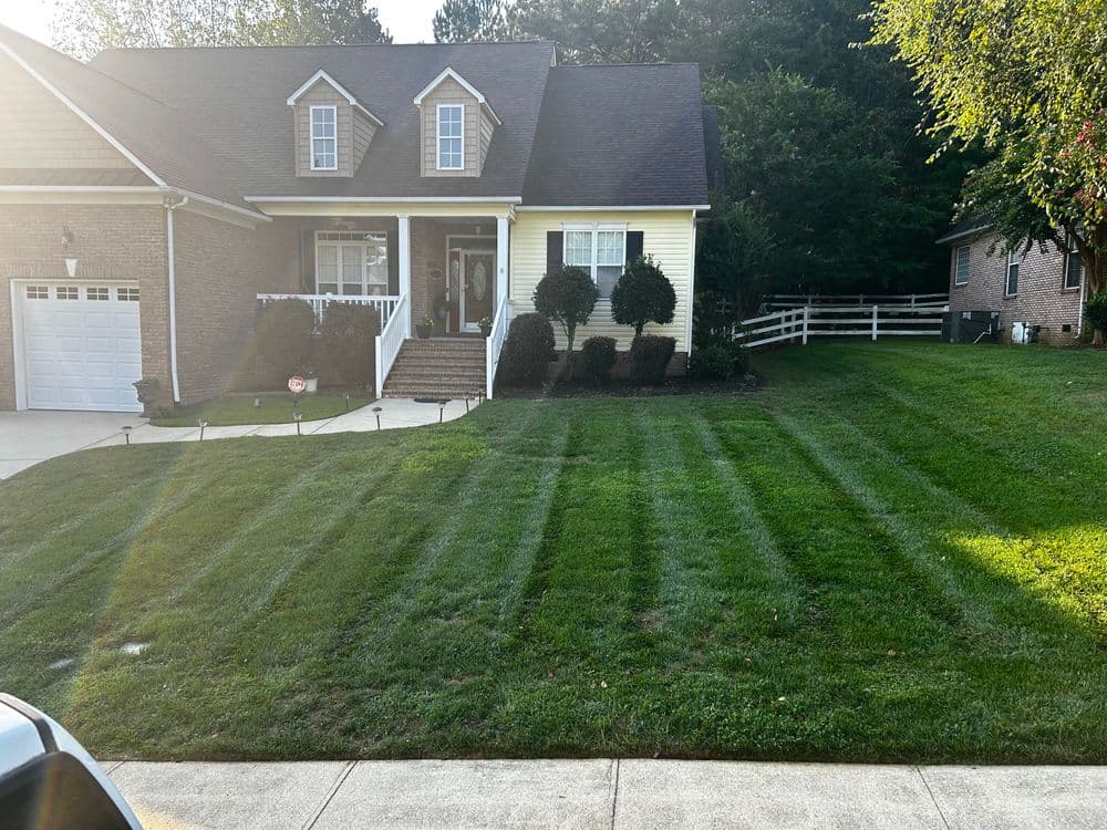 About Carolina Breeze Lawn and Landscape LLC